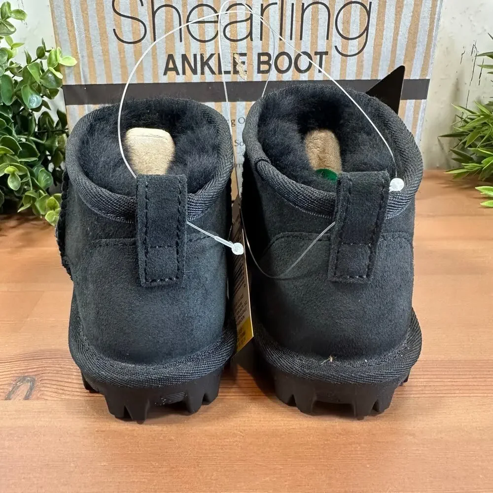 Kirkland Signature Kids Shearling Ankle Boots Size 4